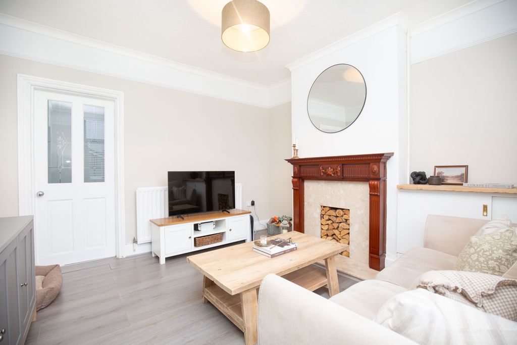 Property photo 3 of 13 Mw-10721