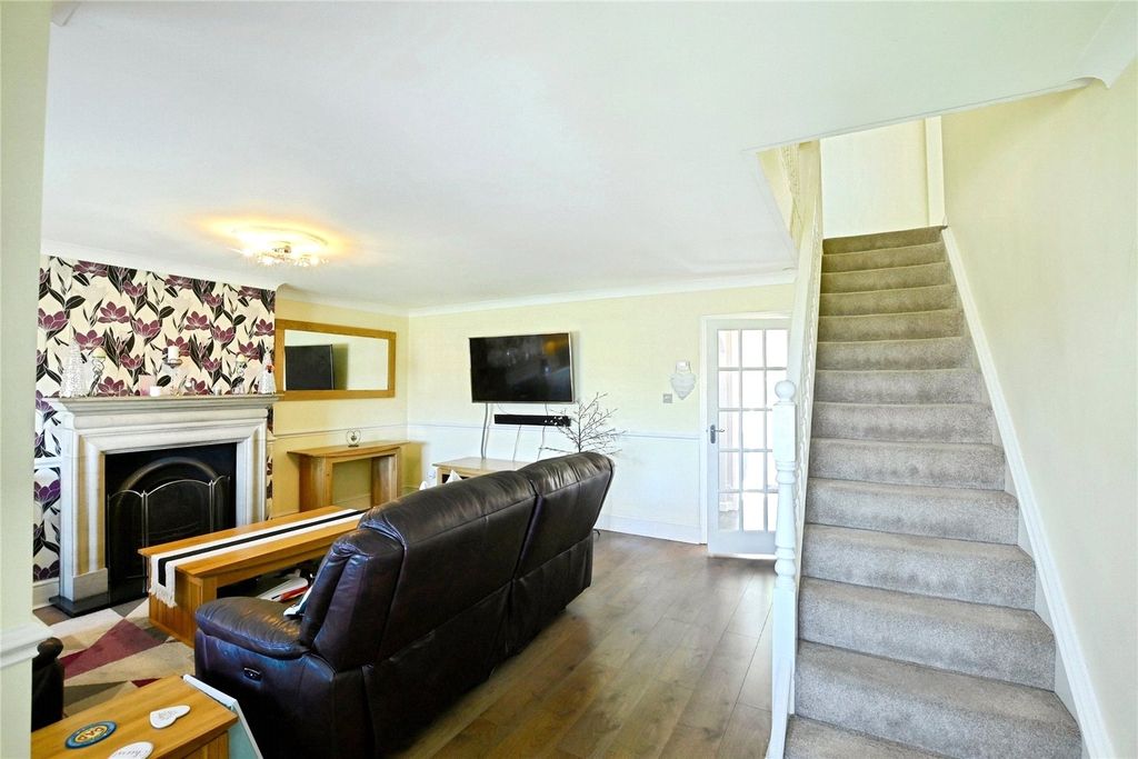 Property photo 2 of 18 Picture No. 02