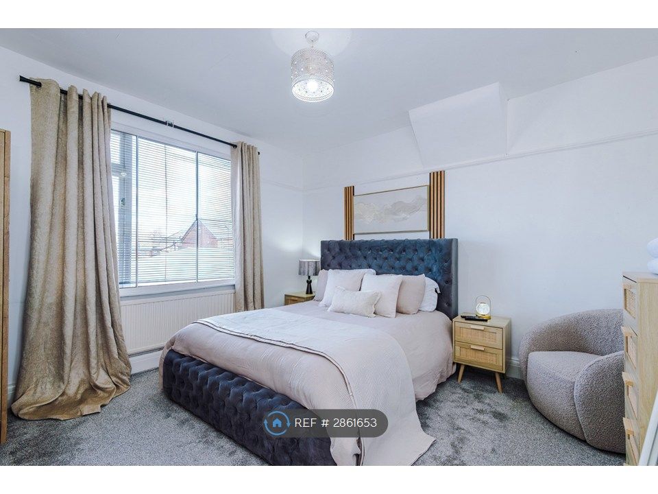 Property photo 1 of 31