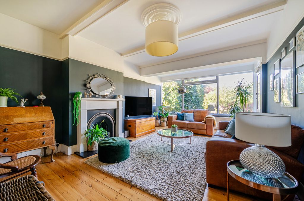Property photo 2 of 67 1523610-13-1A0c9c...