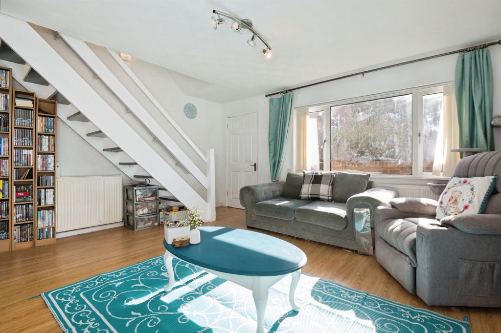 Property photo 3 of 14