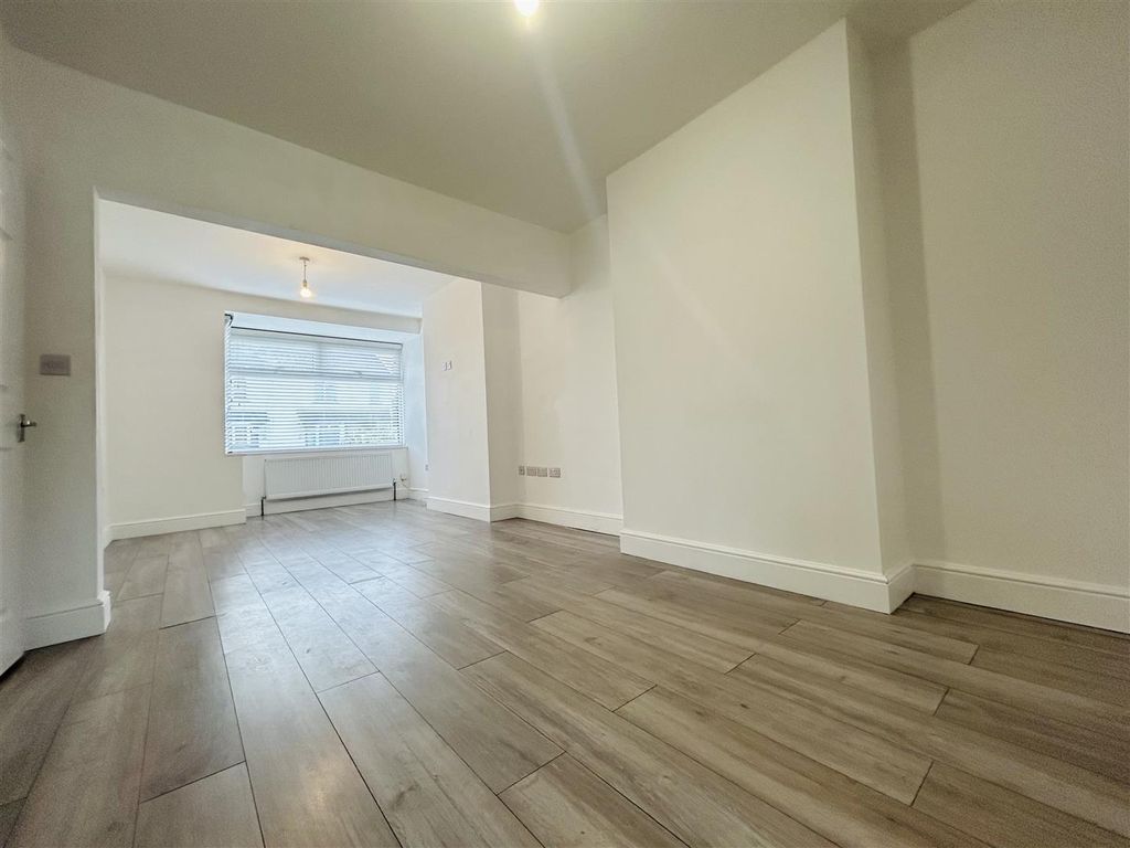 Property photo 3 of 15 Alternate View Of Lounge