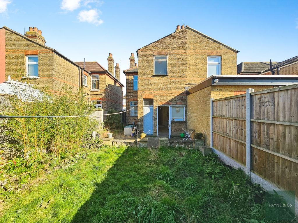 Property photo 2 of 12