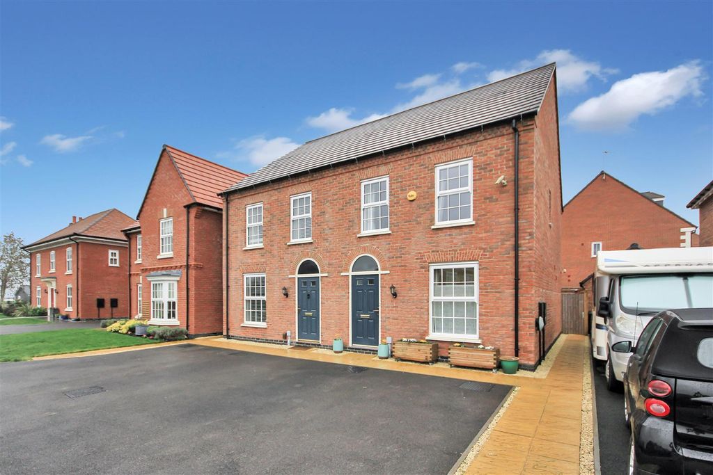 Property photo 1 of 18 Img_0196.Jpg