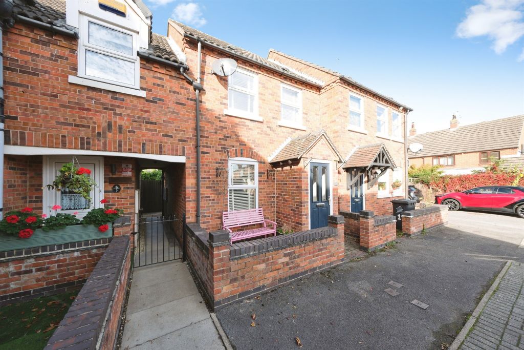 Property photo 1 of 17