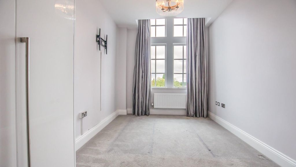 Property photo 3 of 7 Res-3.Jpg