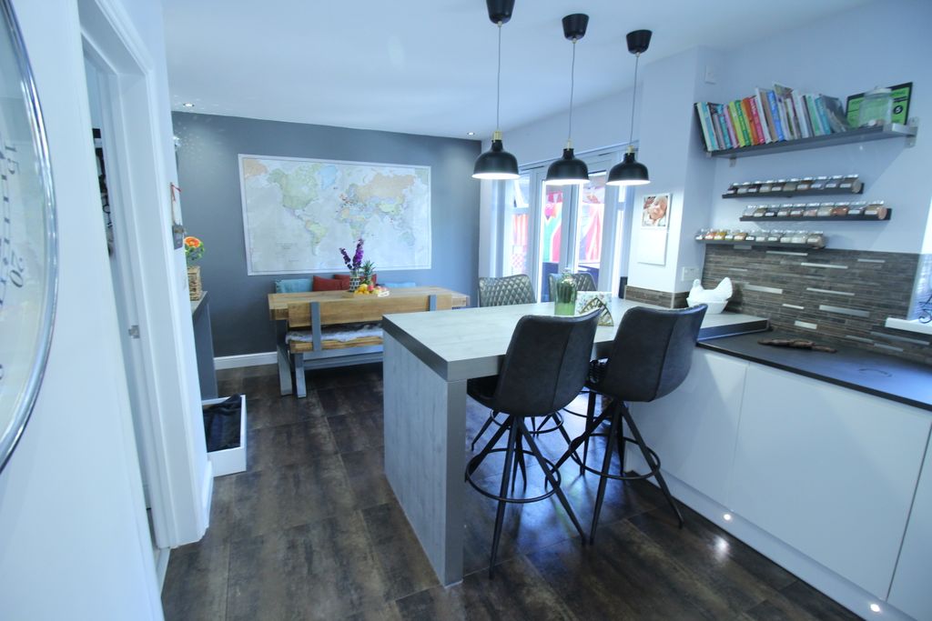 Property photo 3 of 28 Img_0340