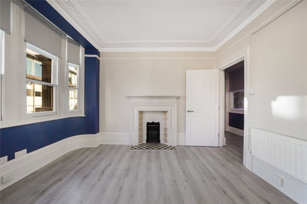 Property photo 2 of 14 Picture No. 47