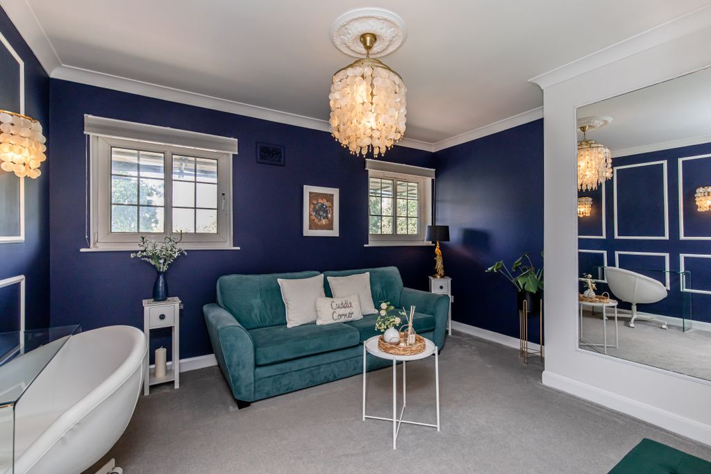 Property photo 3 of 17 5A1A5999