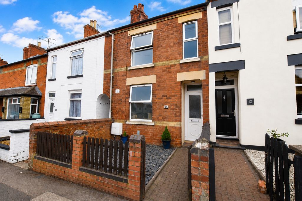 Property photo 1 of 5 Allen Road Finedon Nn9