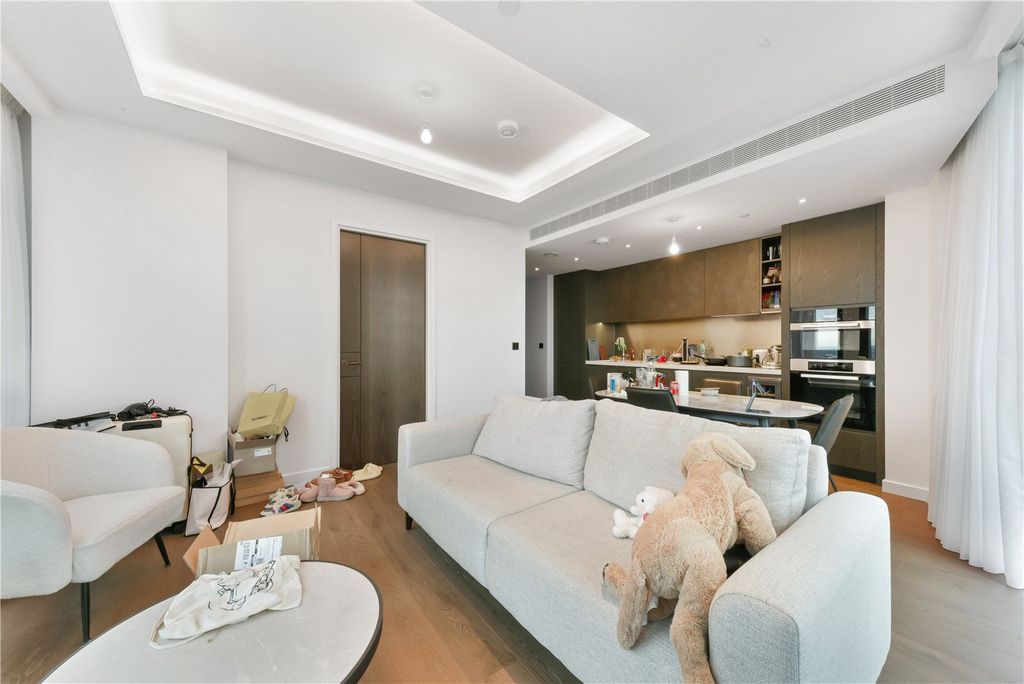 Property photo 1 of 17 Picture No. 21