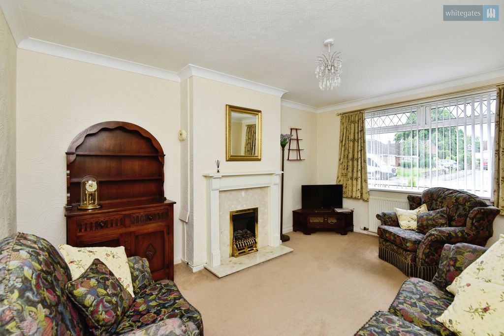 Property photo 3 of 13 Pbox-Img.Jpg