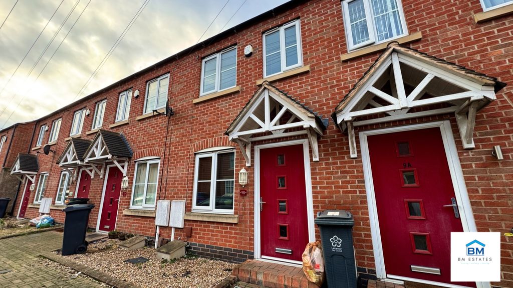 Property photo 1 of 9 Photo 1