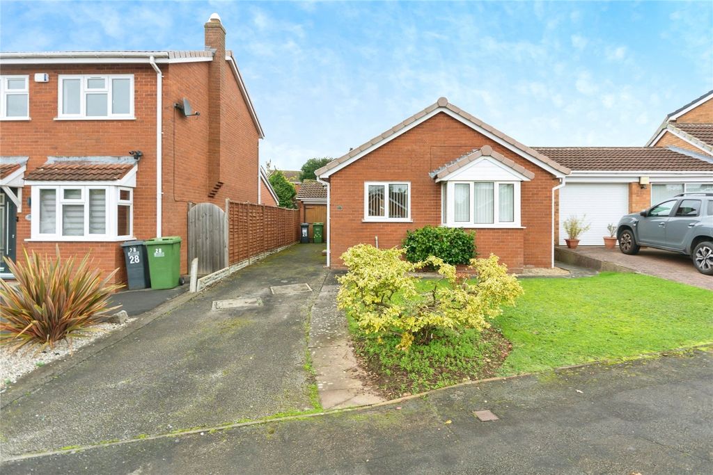 Property photo 2 of 16 Frontage