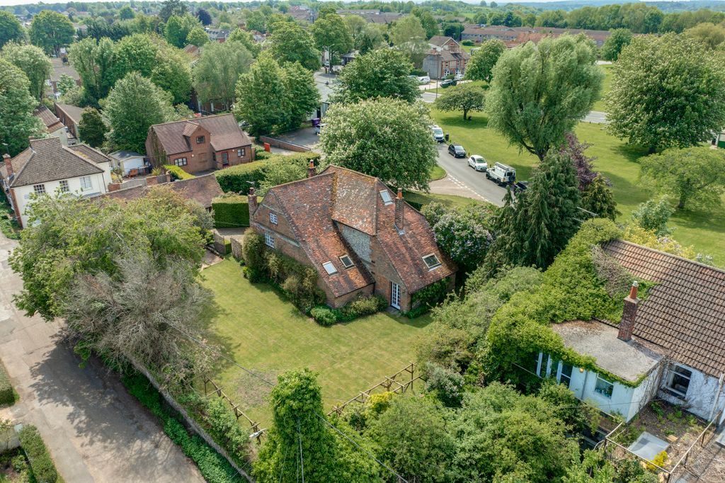 Property photo 2 of 13 Tippings 08 - Hi Res