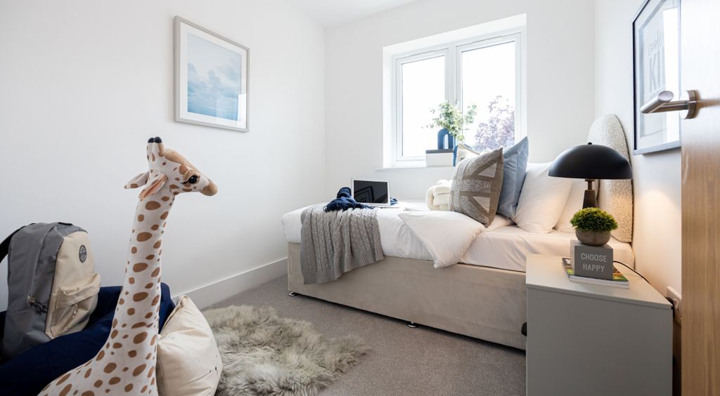 Property photo 3 of 8 Bedroom 4