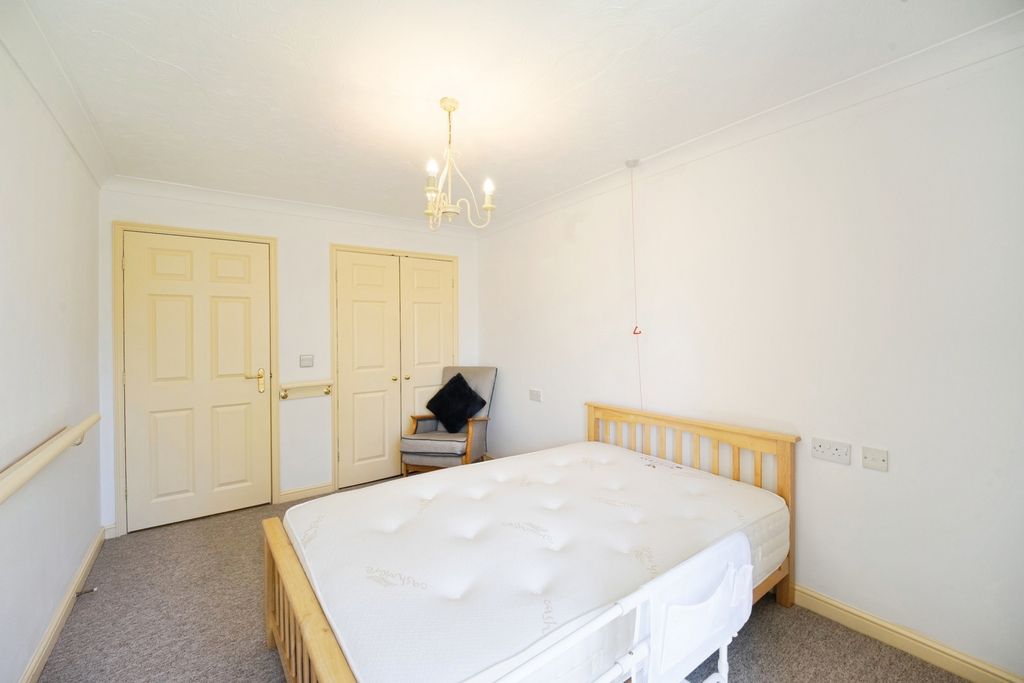 Additional image 6 of 1 bed flat for saleAire Valley Court, Bingley BD16
