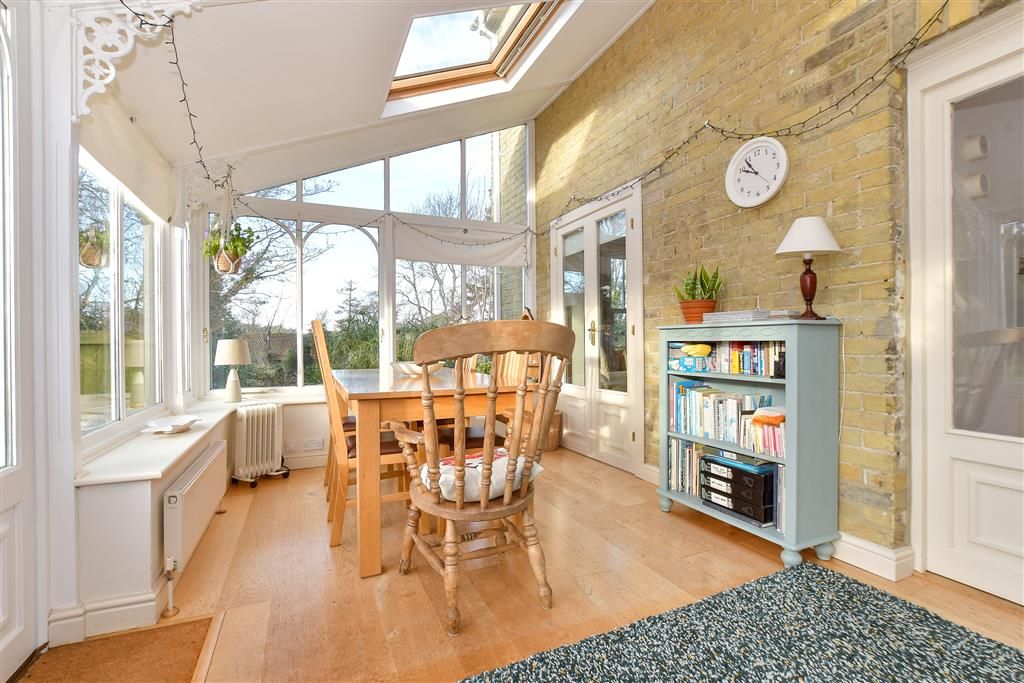 Property photo 2 of 16 Sun Room