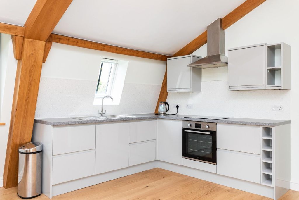 Property photo 3 of 16 The Roost At Toad Abode, Tollbridge Road, Bath BA1