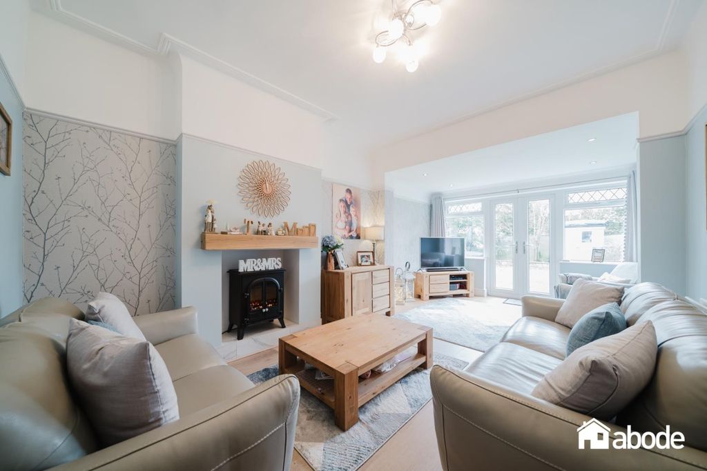 Property photo 2 of 48 Dsc03549-Hdr.Jpg