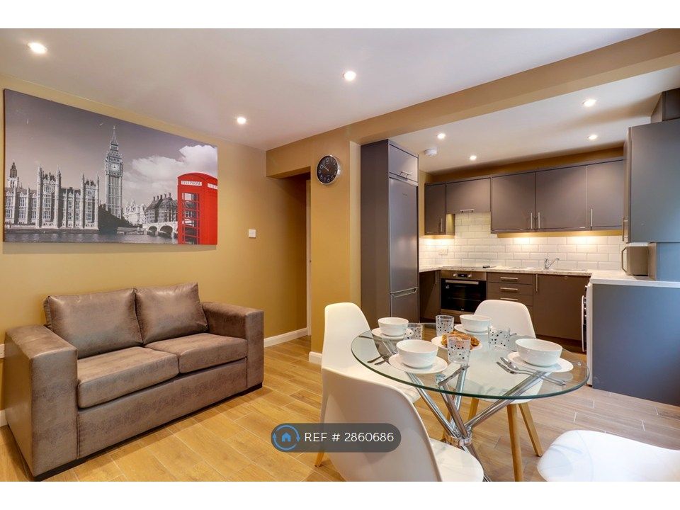 Property photo 1 of 16 Kitchen &amp; Lounge