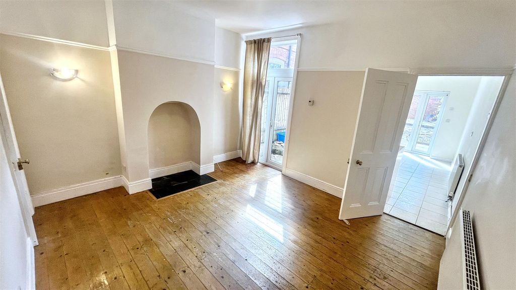 Property photo 3 of 18 Fullsizerender-23.Jpg