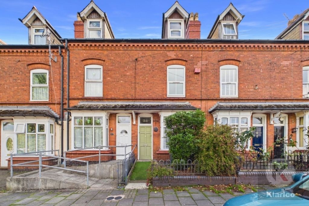 Property photo 1 of 10 Front