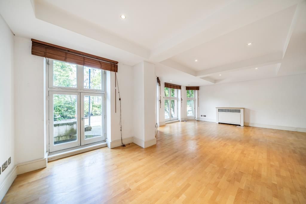 Property photo 3 of 13 Reception Room