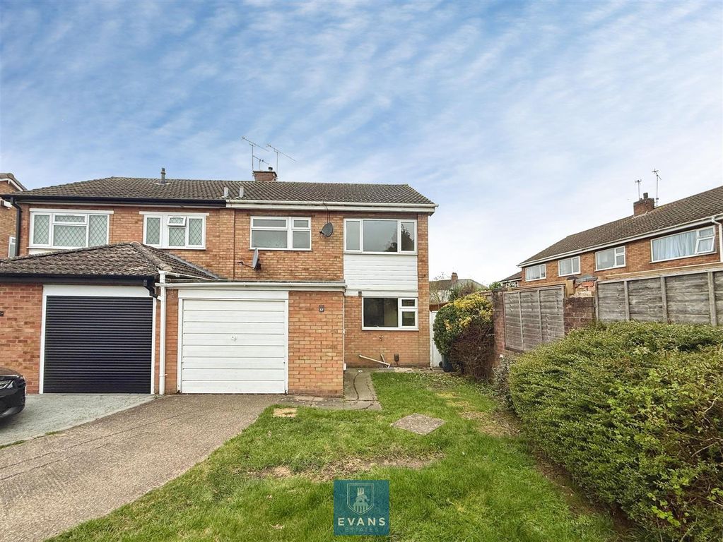 Property photo 1 of 18 Front