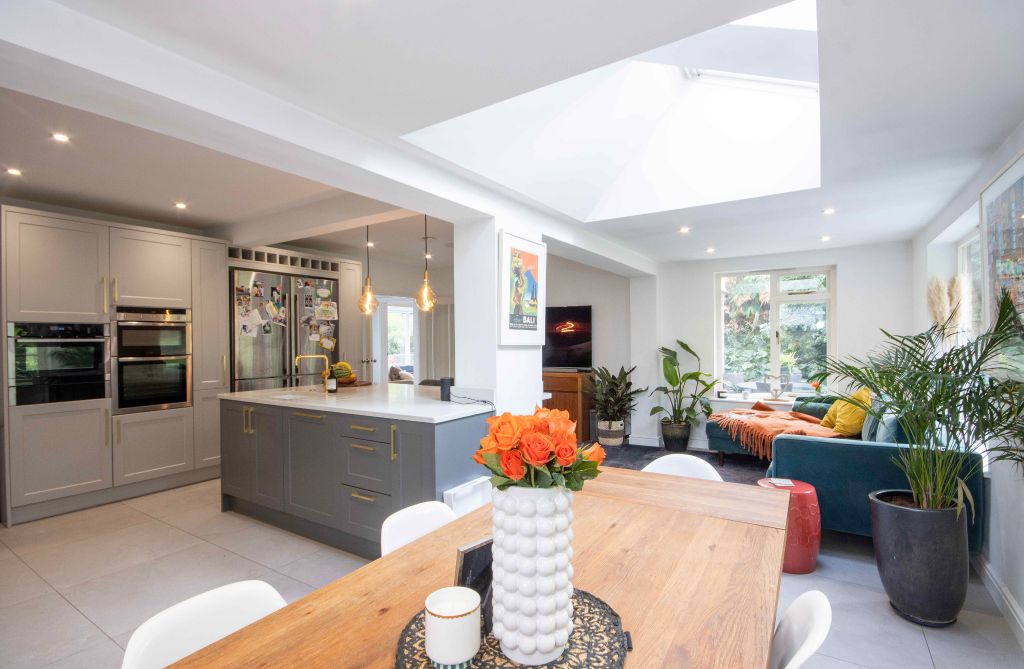 Property photo 1 of 19