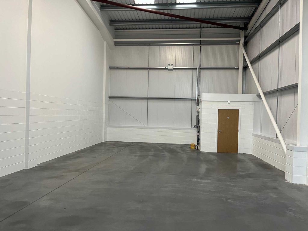 Property photo 2 of 3