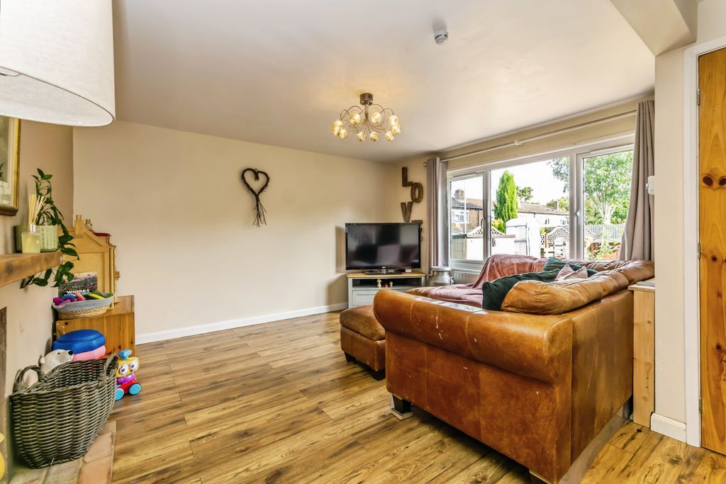 Property photo 2 of 19 Photo #2