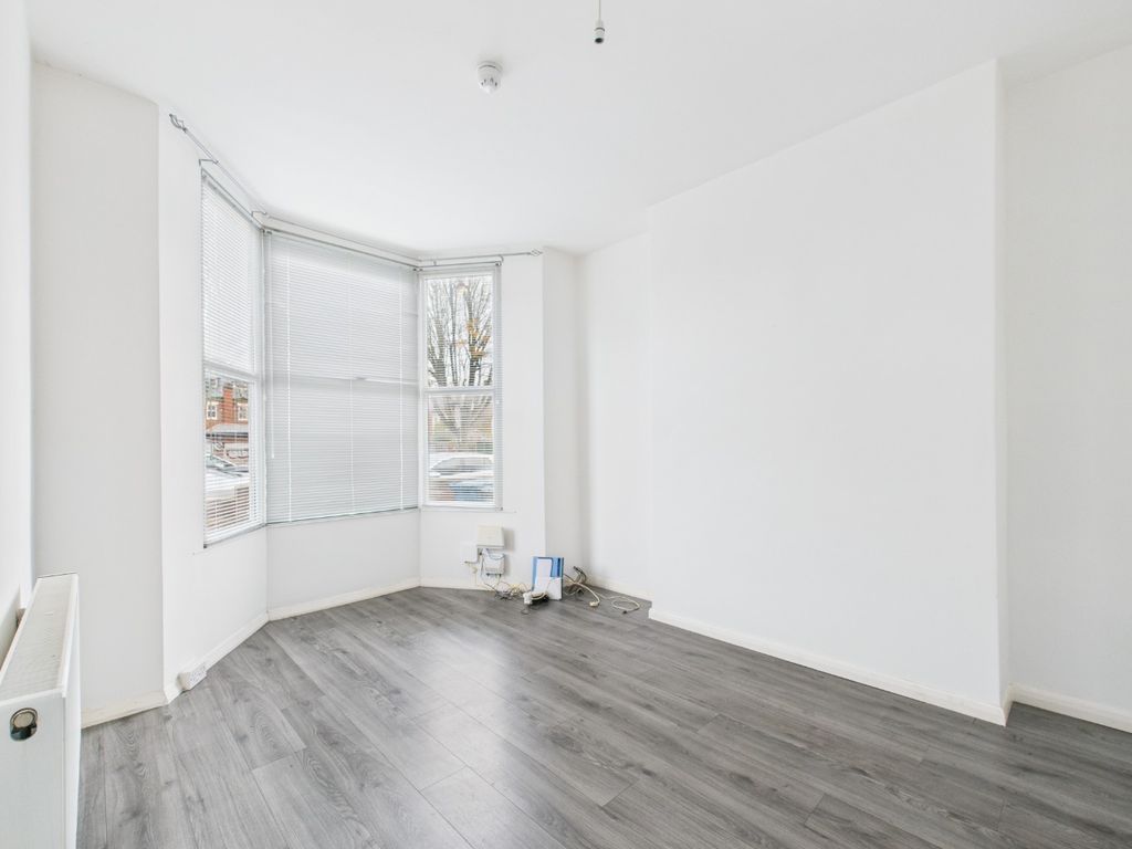 Property photo 3 of 14 4547127