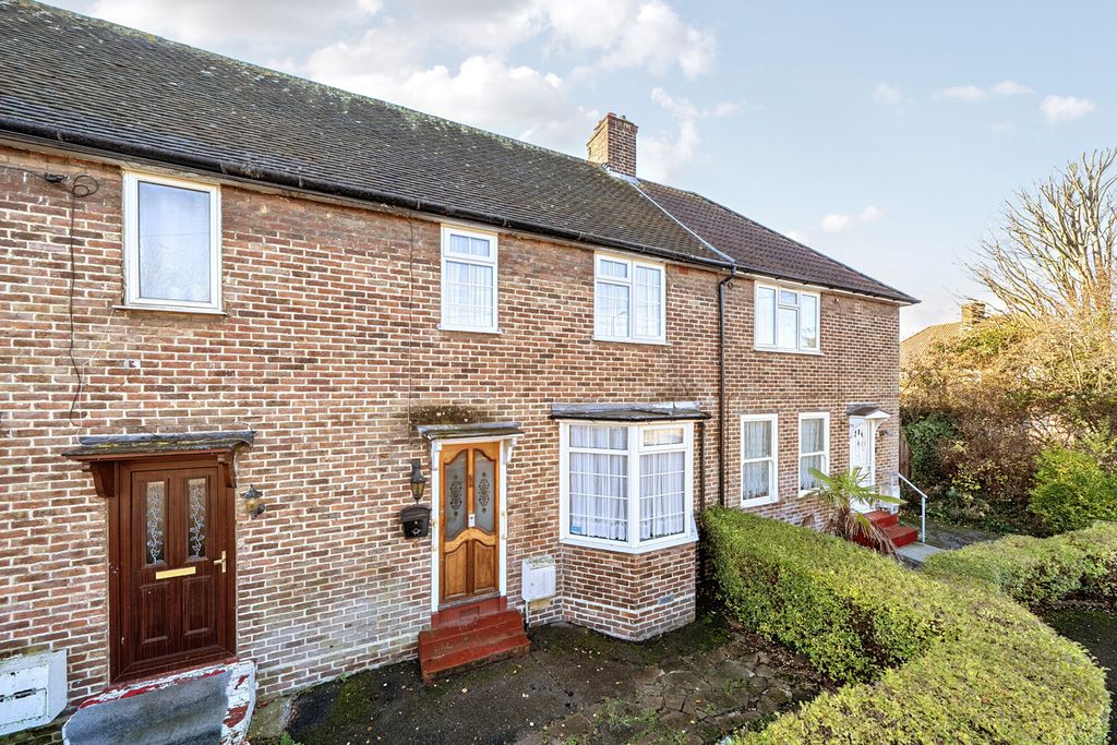 Property photo 1 of 11 External