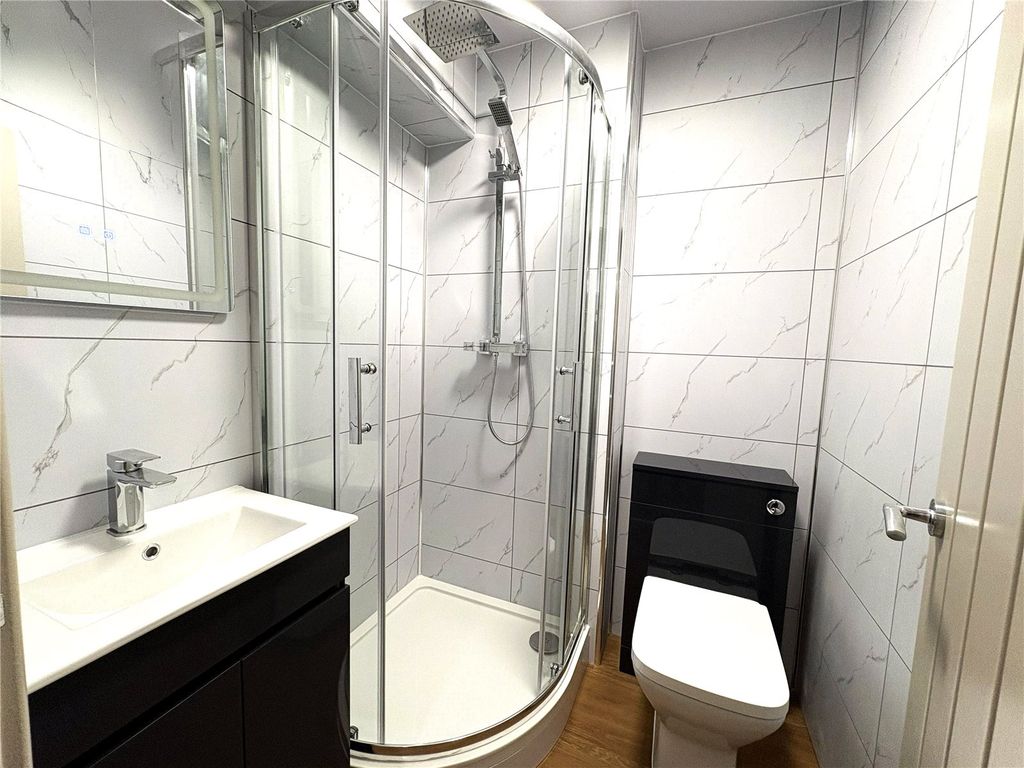 Property photo 2 of 56 Picture No. 45