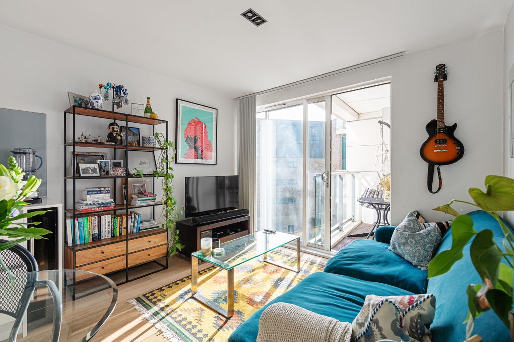 Property photo 2 of 13 094A8606