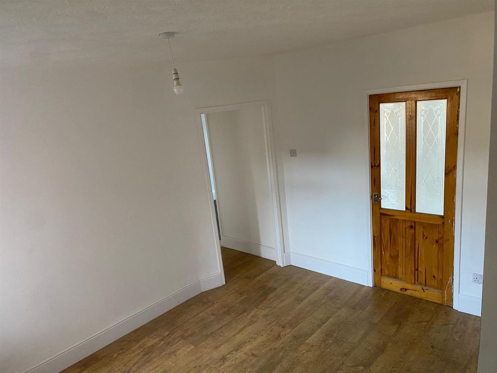 Property photo 1 of 8 Img_8963.Jpeg