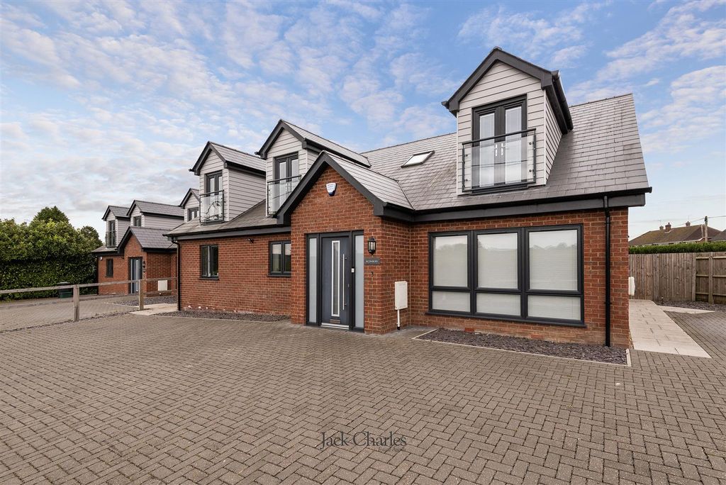 Property photo 1 of 13 Aconbury, High House Lane, Tn11 9Ra 001.Jpg