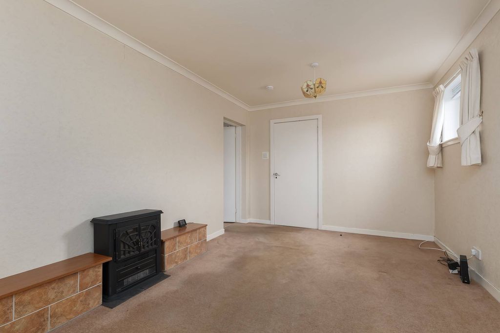 Property photo 3 of 10 Property Image 3