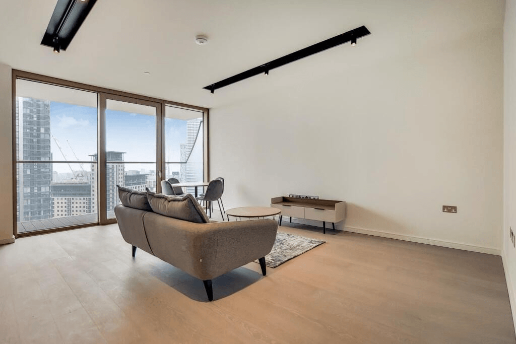 Property photo 2 of 15 Gallery