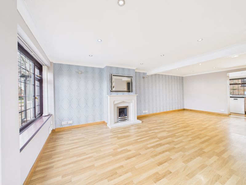 Property photo 2 of 19 Photo 1