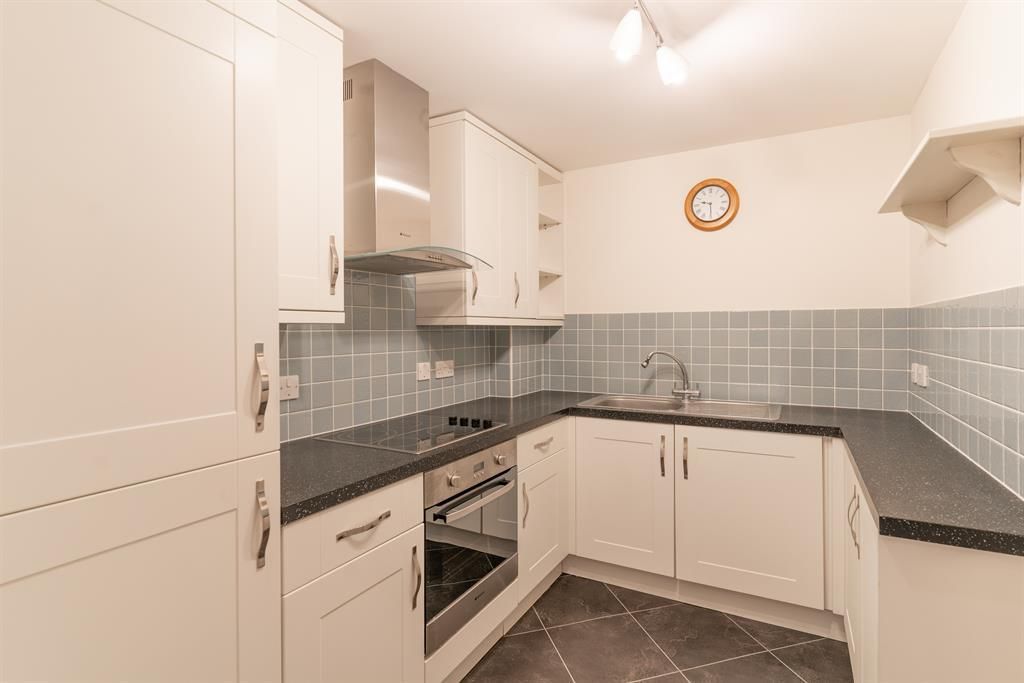 Property photo 2 of 8 912Af92Fff2Da2300Ab1E517F8Dd17Ec