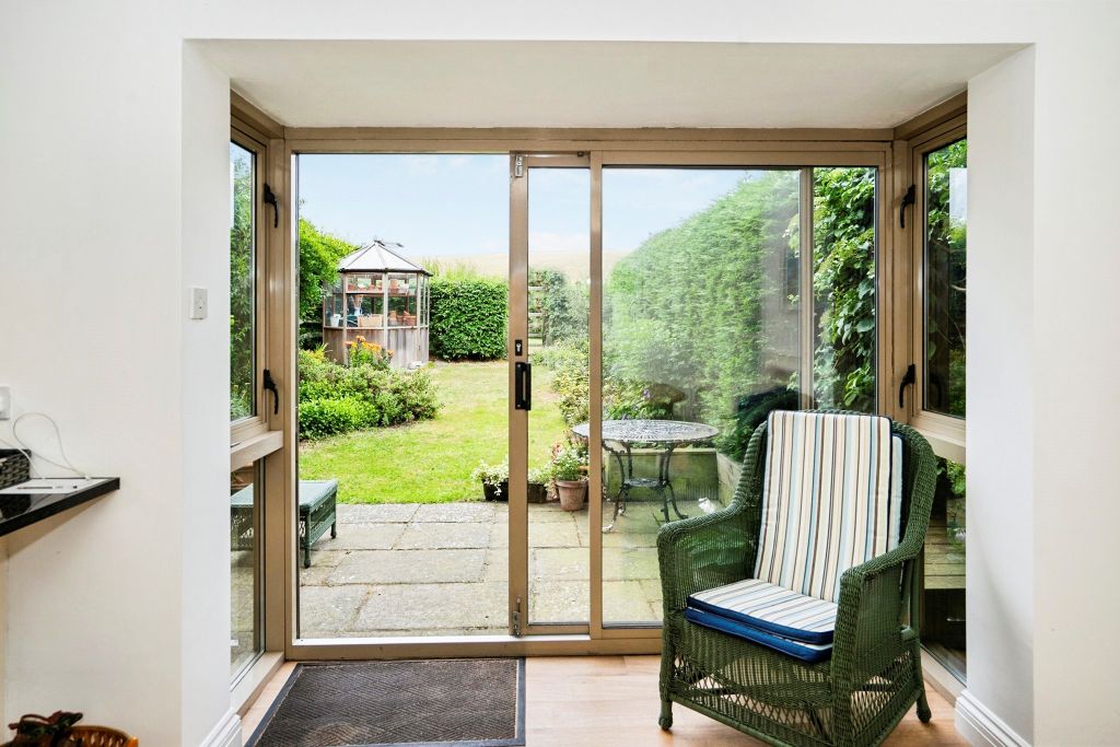 Property photo 3 of 30