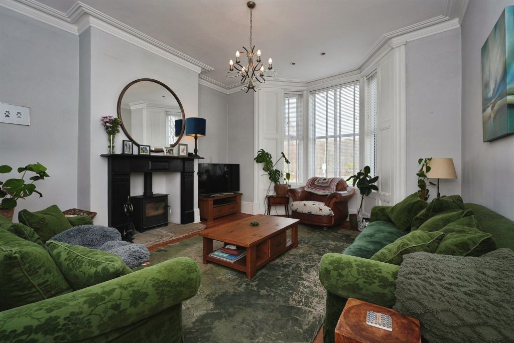 Property photo 3 of 20