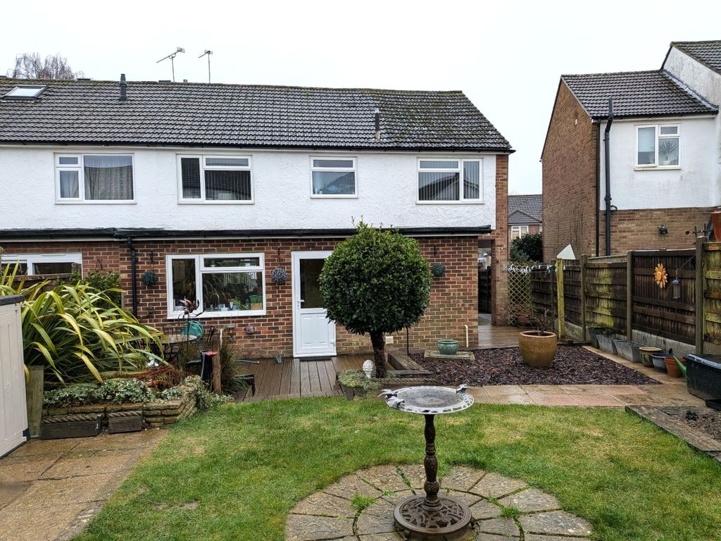 Property photo 2 of 18