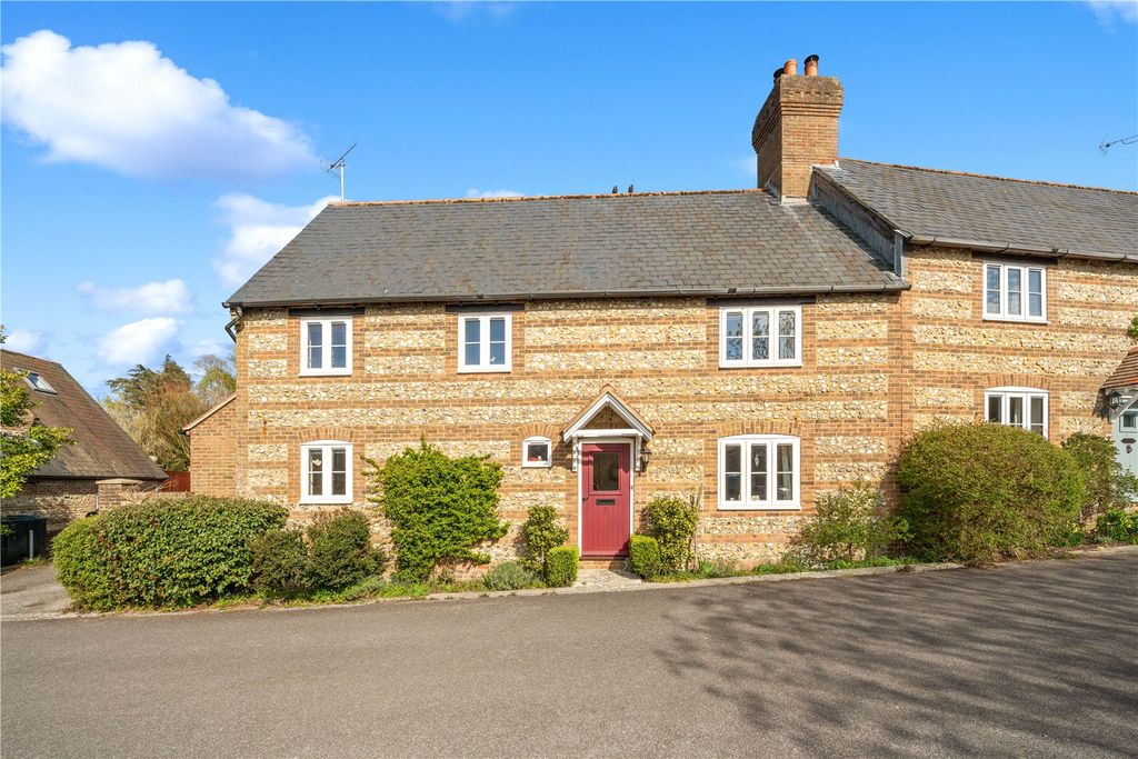 Property photo 2 of 29 Picture No. 05