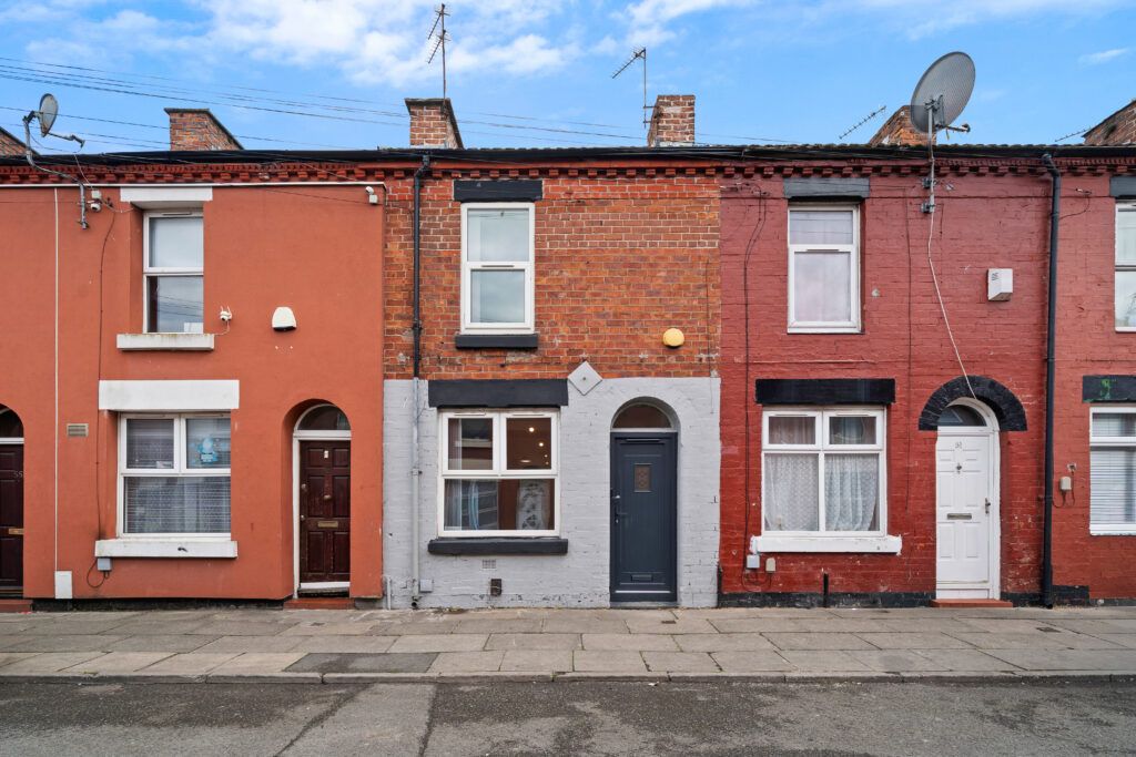 Property photo 1 of 13