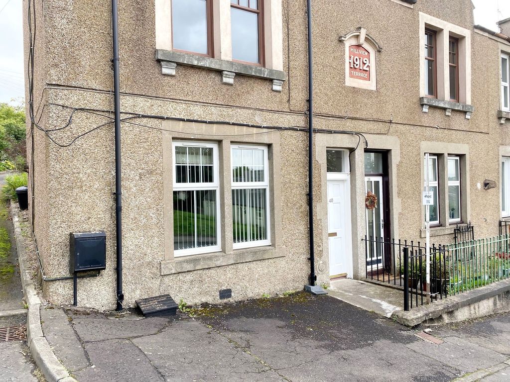 Property photo 1 of 8