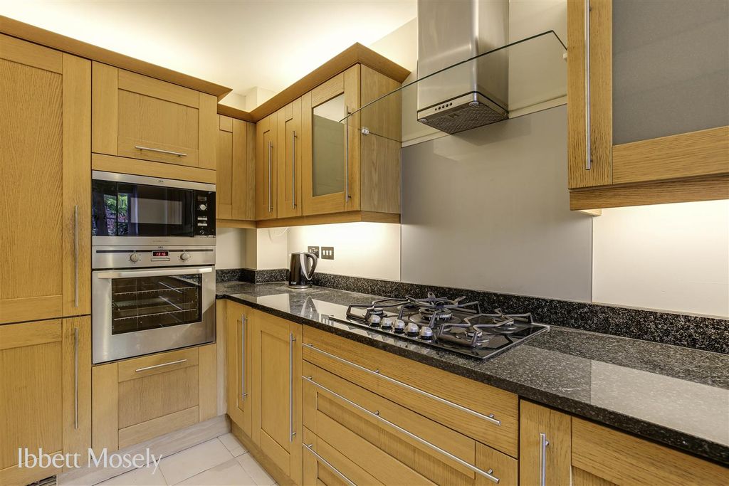 Property photo 3 of 11 7.Jpg