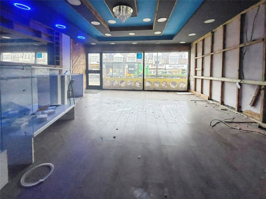 Property photo 3 of 5 Picture No. 04